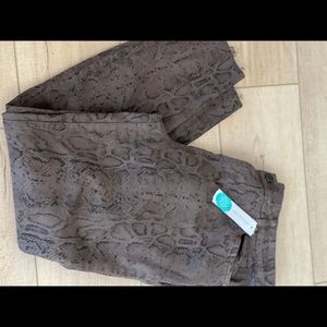 Kut from the Kloth skinny snakeskin print